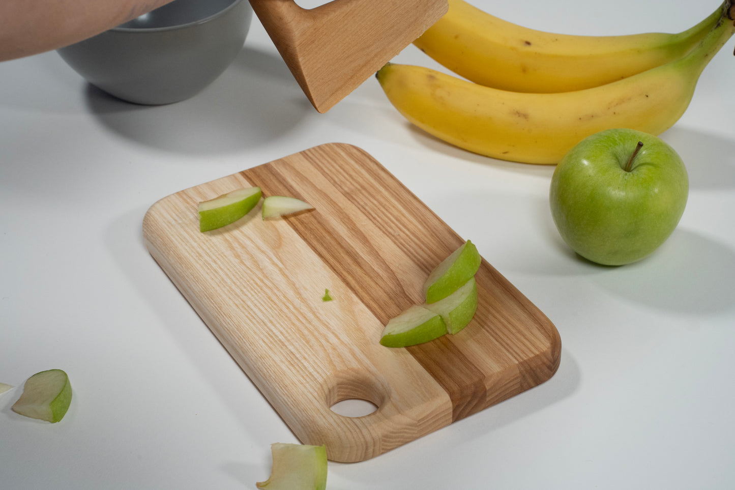 Cutting board for Montssori knive